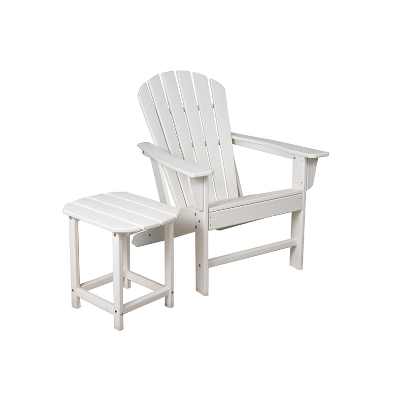 Fix Adirondack Chair mit einem quadratischen Tisch